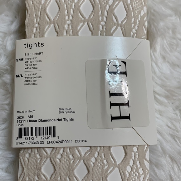 Hue Linear Diamonds Net Tights in Linen - Picture 3 of 8